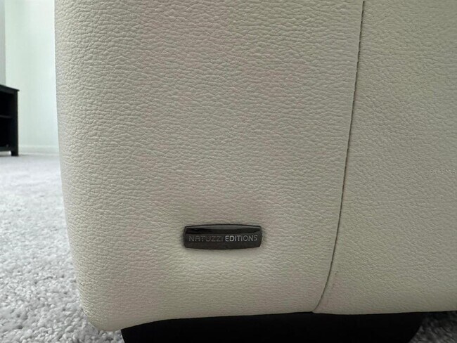 Building Photo - 7111 E Pine Pkwy