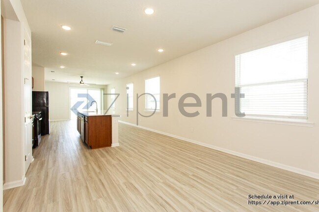 Building Photo - 152 Cedar Elm Wy