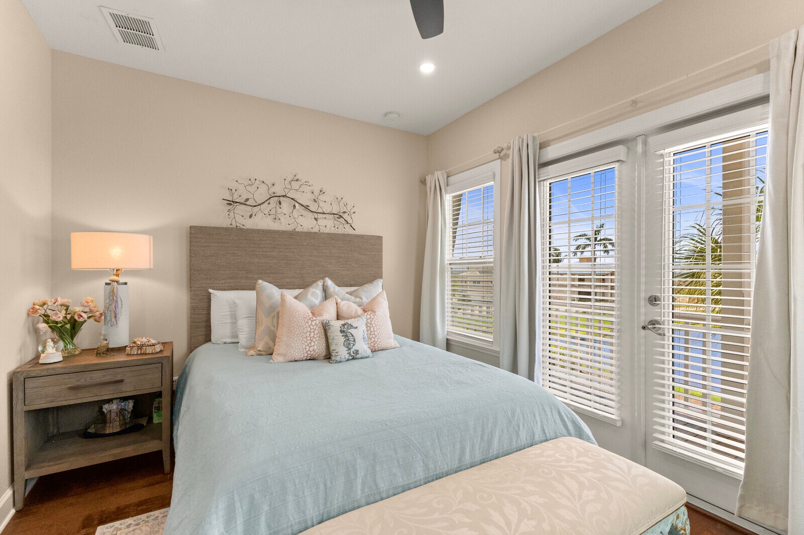 Building Photo - 11780 Anglers Club Dr