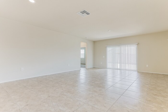 Building Photo - 1867 W Broadway Ave