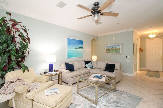 Building Photo - ** 2 PLUS DEN\2 BATH CONDO IN BARBADOS AT ...