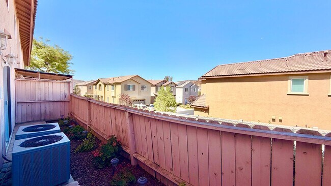 Building Photo - Lovely Downstairs, Entry-Level, End Unit Condo in the Private Diamante HOA Community of Bonsall, ...