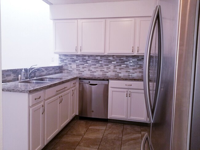 Building Photo - 2510 Grants Lake Blvd