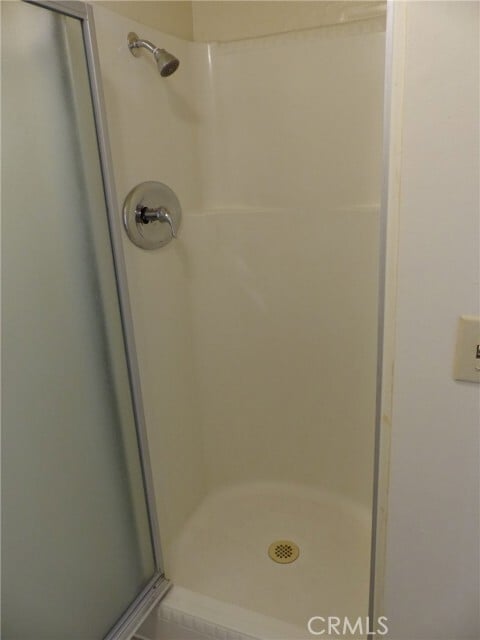 Building Photo - 10708 Walnut St