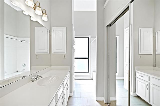 Building Photo - 17490 Meandering Way