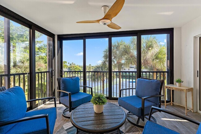 Building Photo - 275 Palm Ave