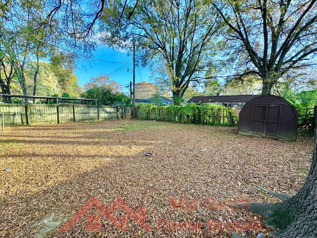 Building Photo - 4093 Barron Ave