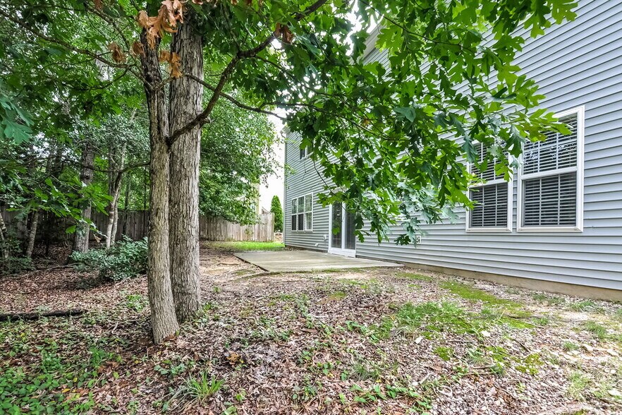 Building Photo - 5609 Enoree Ln