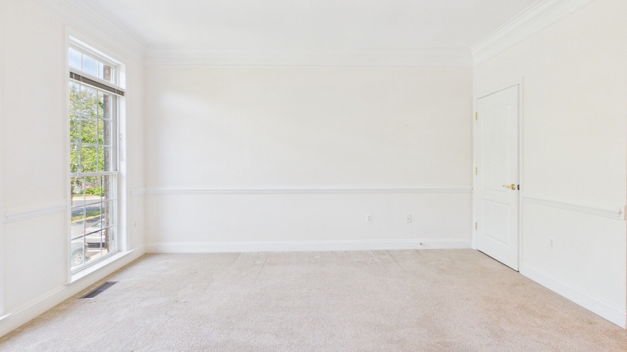 Building Photo - 25807 Turlough Ter