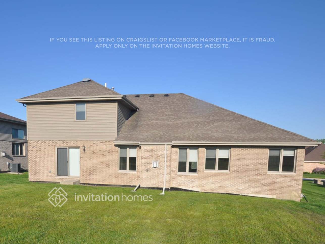 Building Photo - 1021 Amlin Terrace