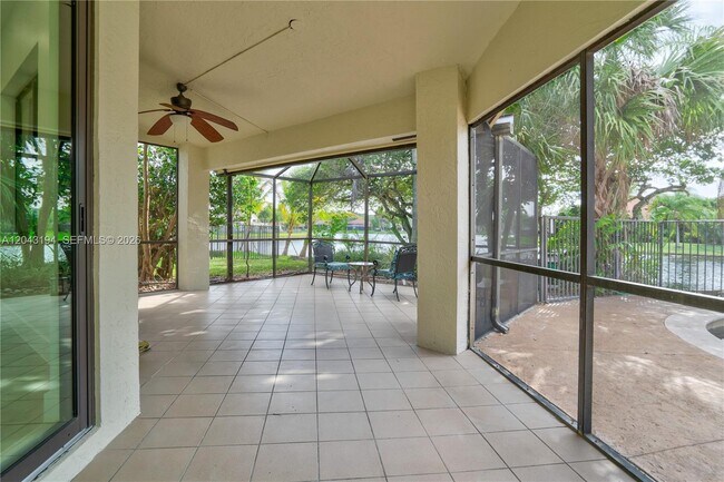 Building Photo - Deerwood Lane, Weston, FL 33326 - 4 BR 2.5 BA house