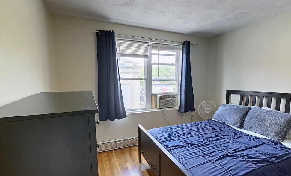 Building Photo - 408 Highland Ave