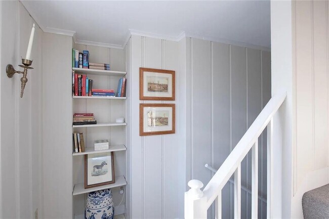 Building Photo - 115 John St