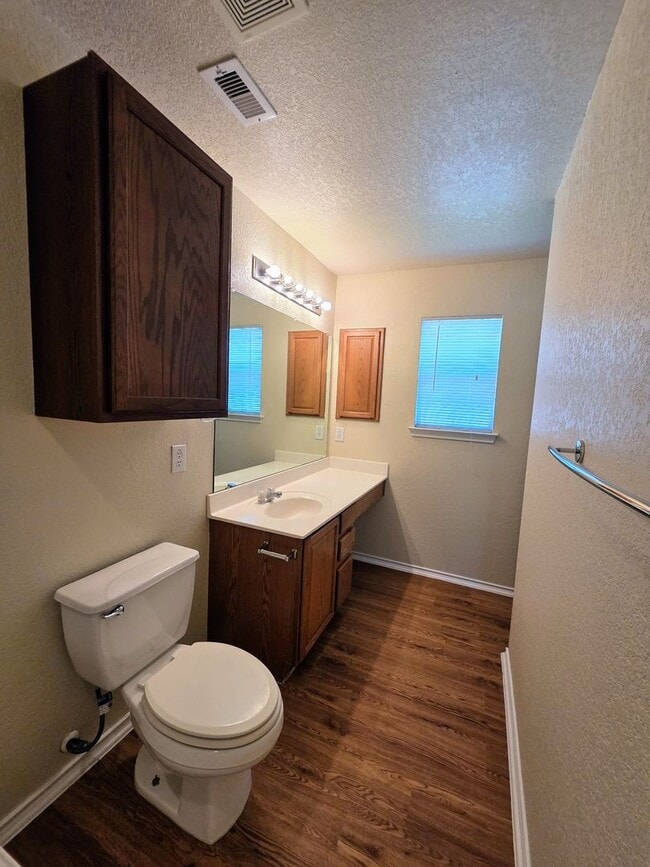 Building Photo - Cibolo Valley Range ~ Single Story 4 Bedro...