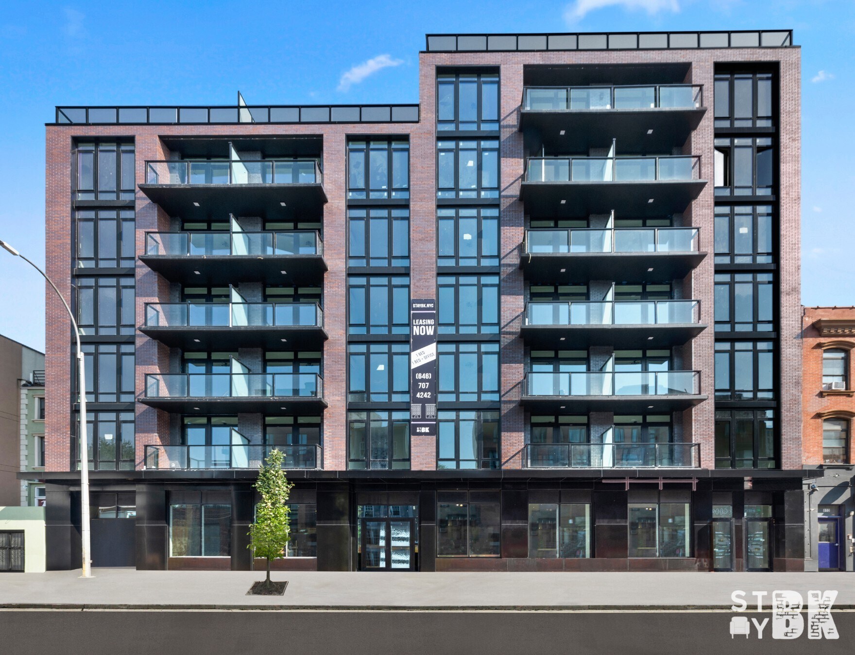 Building Photo - 825 DeKalb Ave