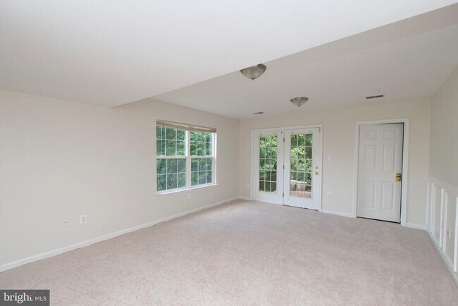Building Photo - 8393 Jovin Cir