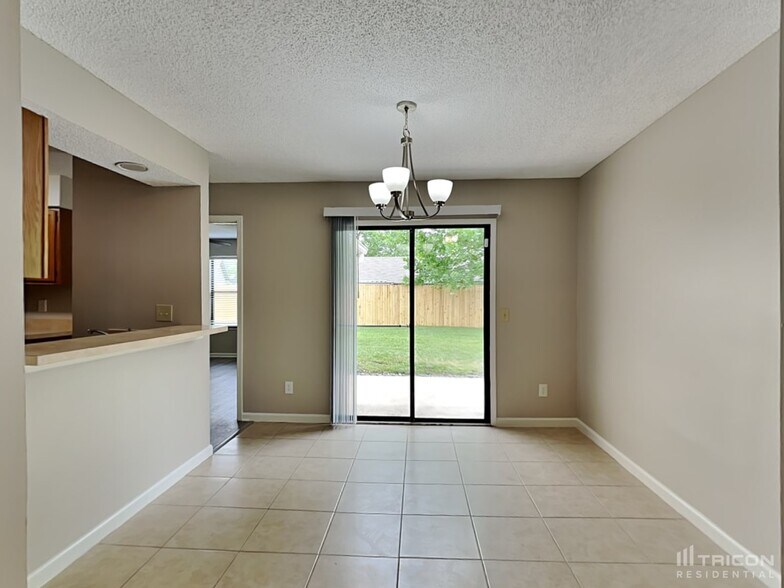 Building Photo - 3240 Avocet Ln