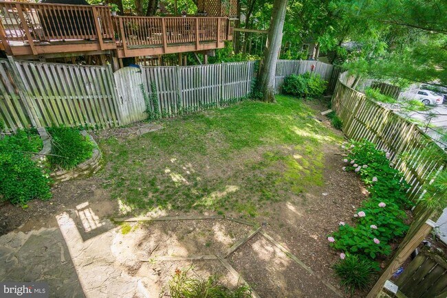 Building Photo - 1626 Kalmia Rd NW
