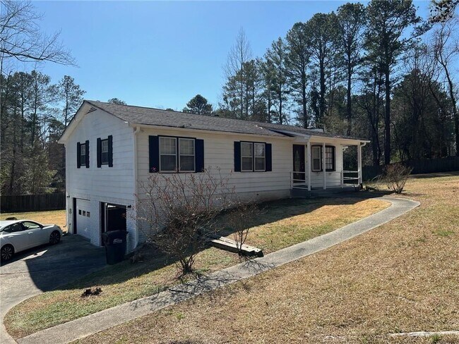 Primary Photo - 3456 Davis Rd
