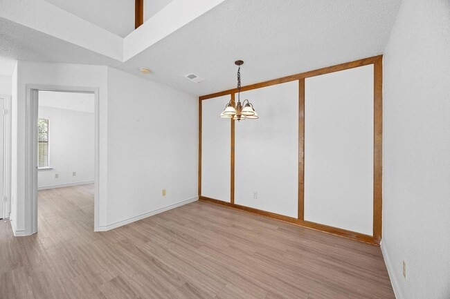 Building Photo - 14203 Anita Marie Ln