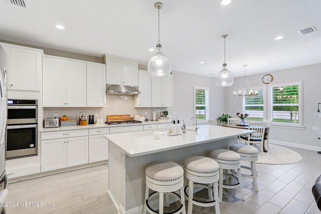 Building Photo - 295 Morning Mist Ln