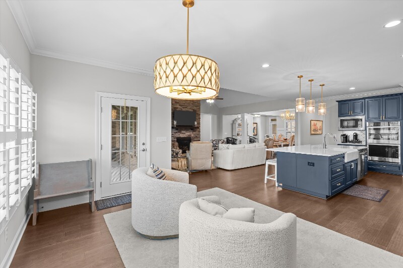 Building Photo - 112 Summer Walk Ln