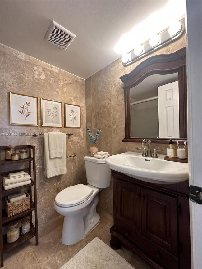 Building Photo - 8675 NW 5th Terrace