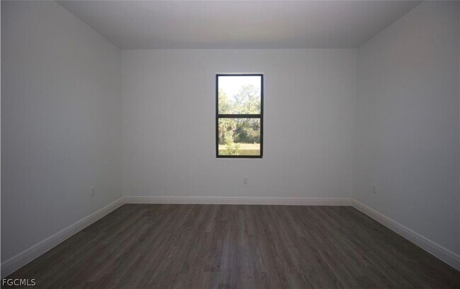 Building Photo - 8004 Spice Ct