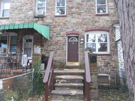 Building Photo - 49 Talbott St