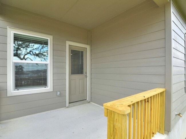 Building Photo - 5311 Saunter Ln