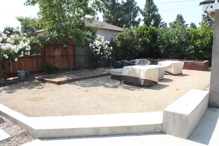 Building Photo - 2909 W Clark Ave