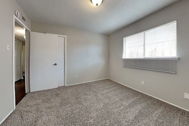 Building Photo - 3839 Casa Del Sol Ln