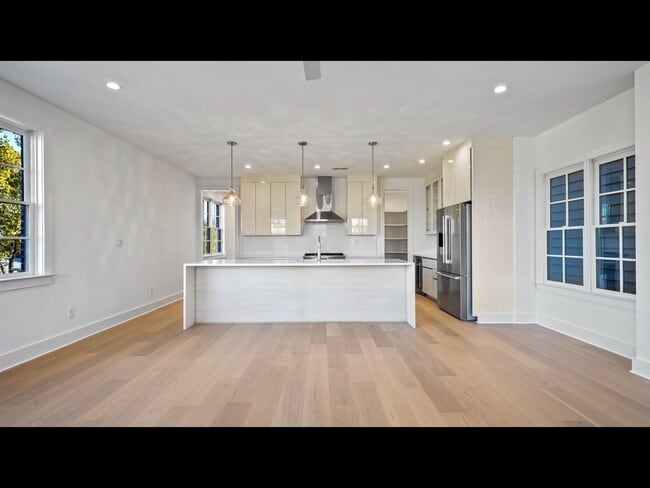 Building Photo - NEW CONSTRUCTION 4 bedroom home in Downtow...