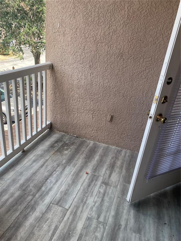Building Photo - 18015 Villa Creek Dr