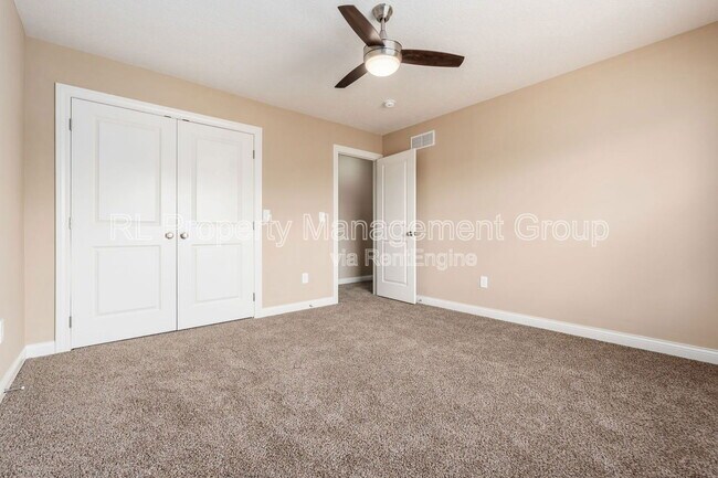 Building Photo - 10327 Indigo Dr