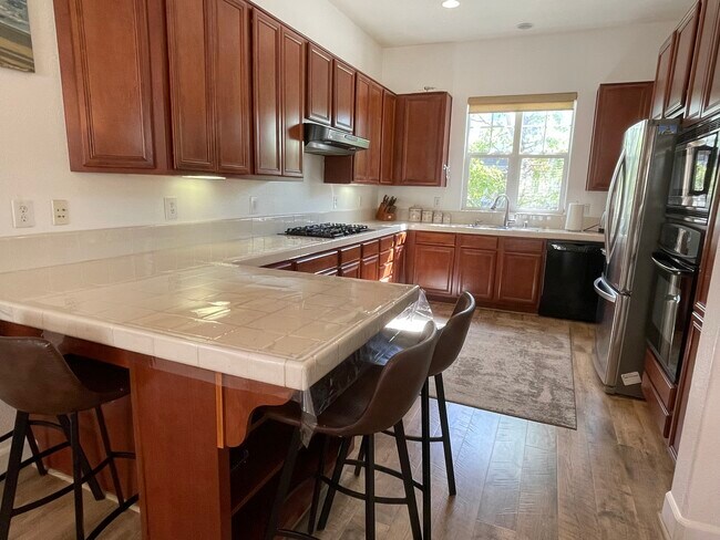 Building Photo - 1661 Sawtooth Trail