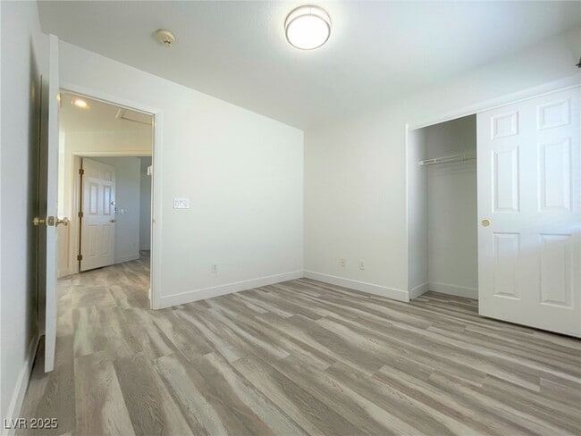 Building Photo - 5290 Guardian Peak St