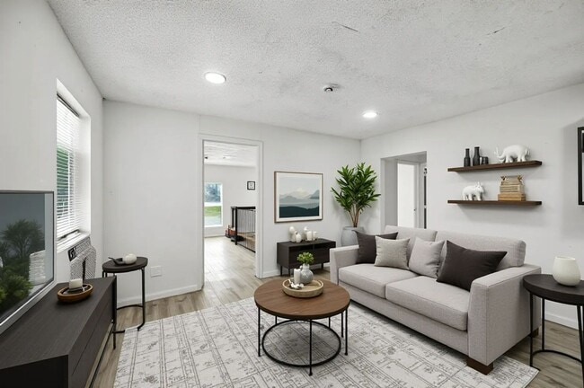 Primary Photo - 320 T A Carroll Ave