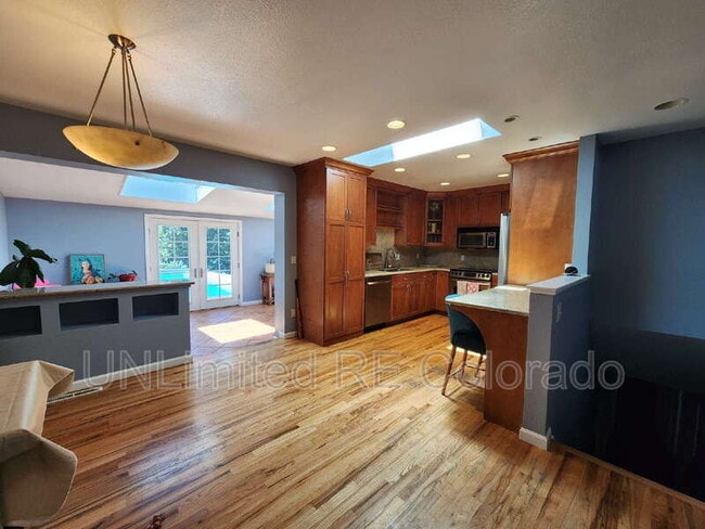 Building Photo - 8308 E Lehigh Dr
