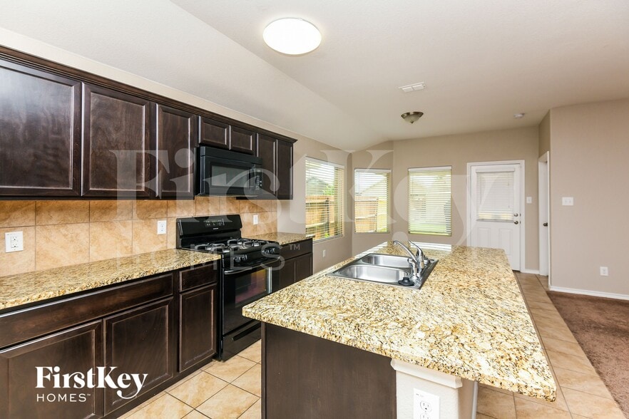 Building Photo - 5152 Grayson Ridge Dr