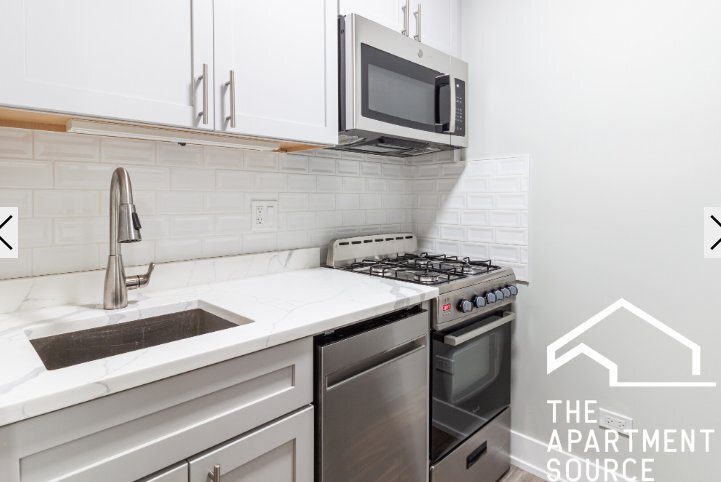 Building Photo - 505 W Belmont Ave