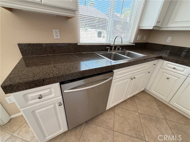 Building Photo - 990 Garrett Way