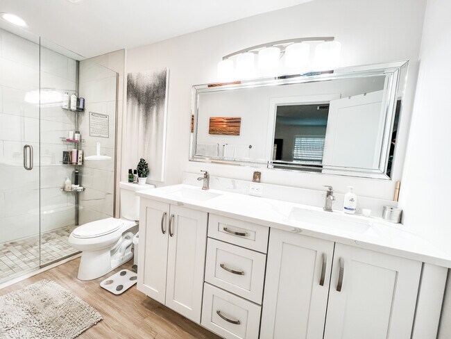 Building Photo - 3950 Estero Bay Ln