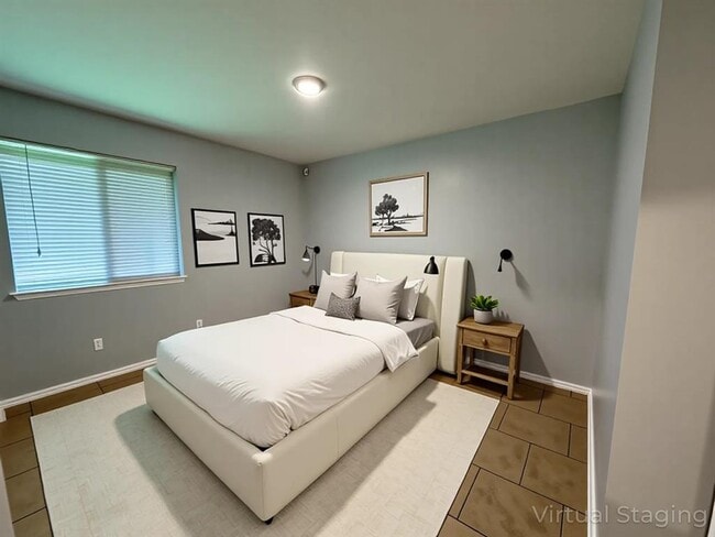 Building Photo - 10606 Topperwein Dr
