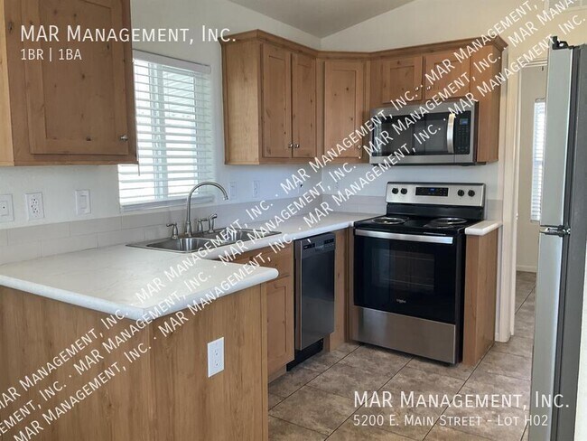 Building Photo - 5200 E Main St