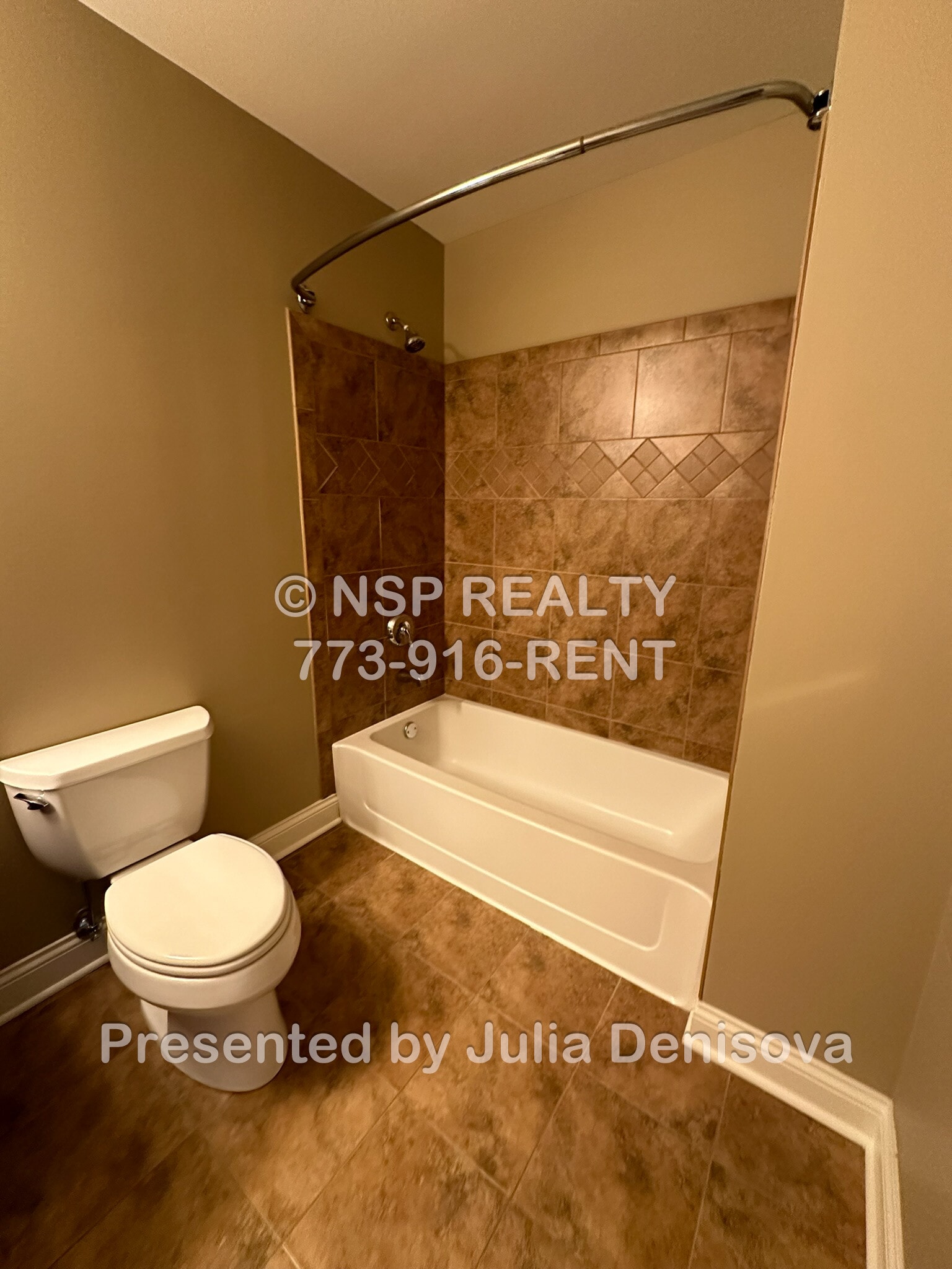 Building Photo - 1 Itasca Pl