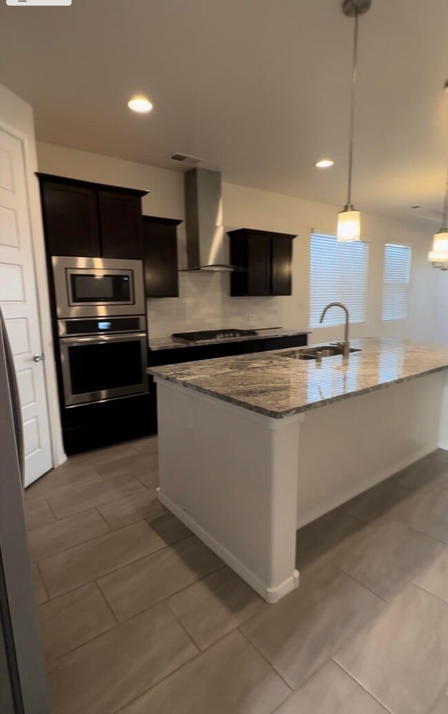 Building Photo - 300 Michael Ave SW