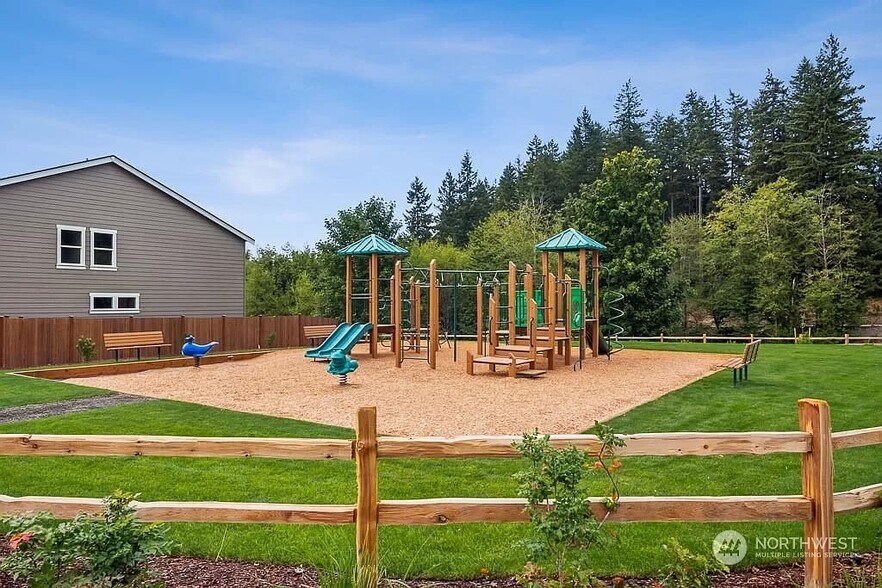 Building Photo - 1233 SW Pendleton Way