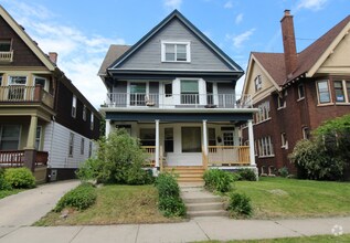 Building Photo - 2837 N Frederick Ave