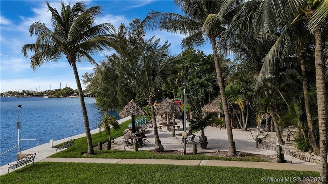 Building Photo - 1542 Jupiter Cove Dr